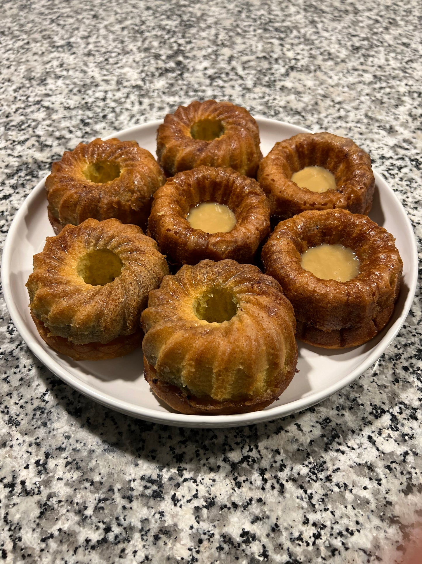 4 mini assorted rum cakes