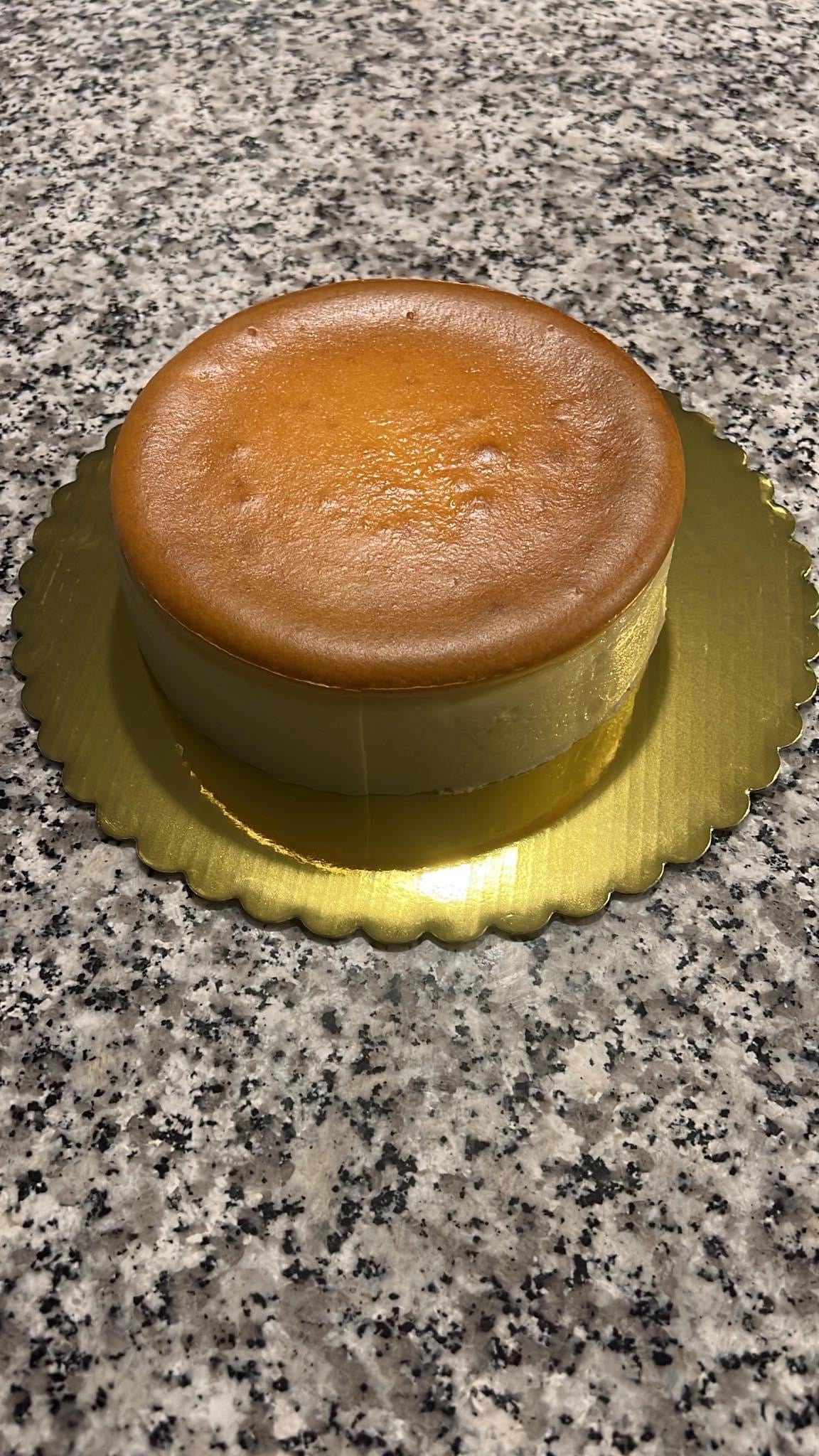 New York Style Cheesecake - 7 inch serves 6 to 8